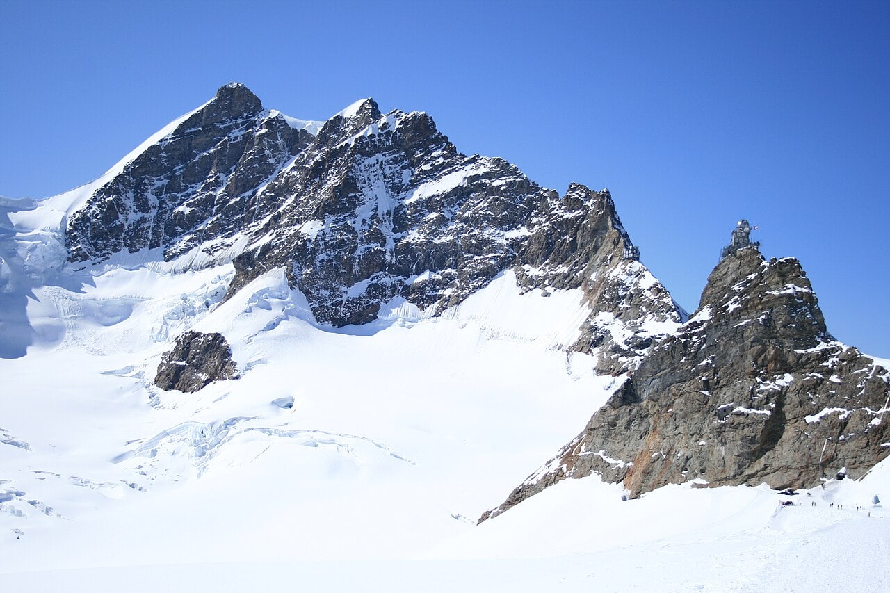 Jungfrau vom Eigergletscher aus gesehen