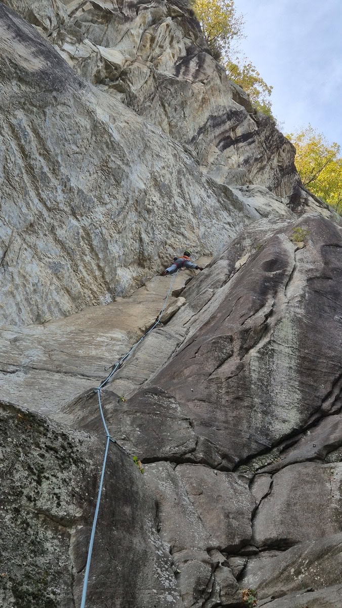 Klettern in Russo, Tessin