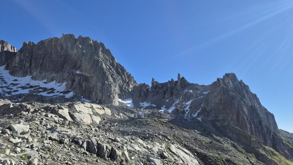 Chli Bielenhorn Schildkrötengrat, Kamele und die Flanke des Gross Bielenhorn