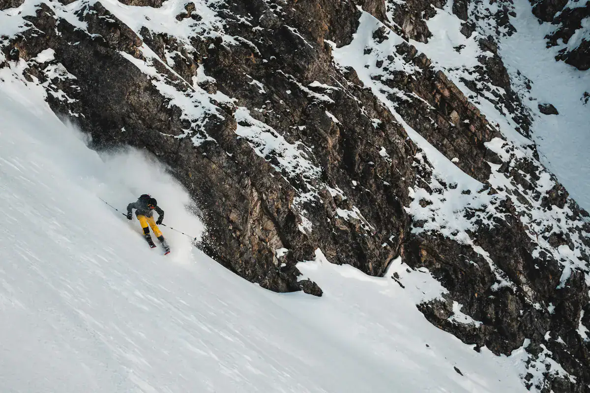 Abfahrt bei der Fortgeschritten Skitour